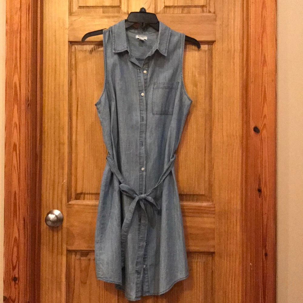 Sleeveless Chambray Dress